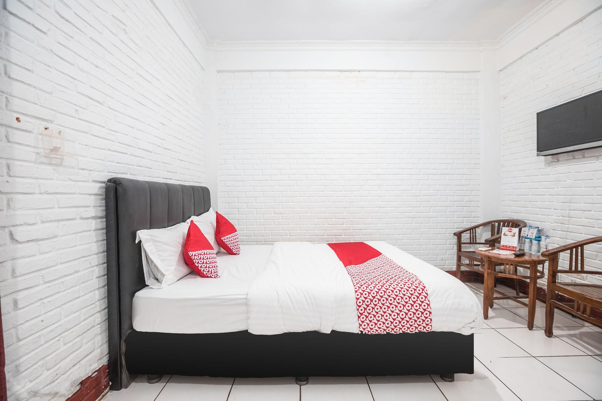 Oyo 580 Losmen Cikuda 2* Bogor